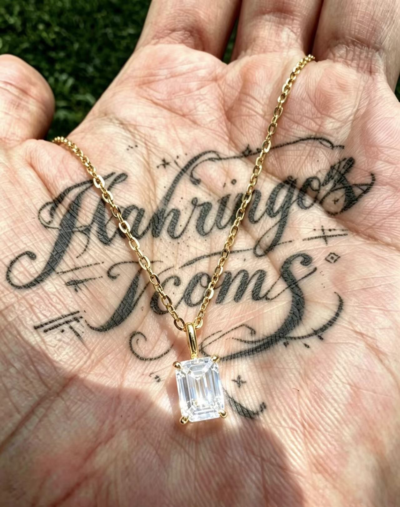 Solitaire stone Pendant